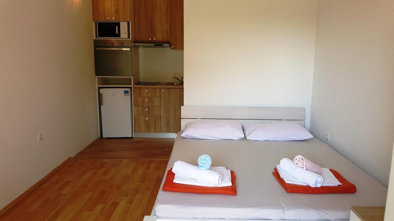 Apartments Adriatic 3 Селце Стая снимка