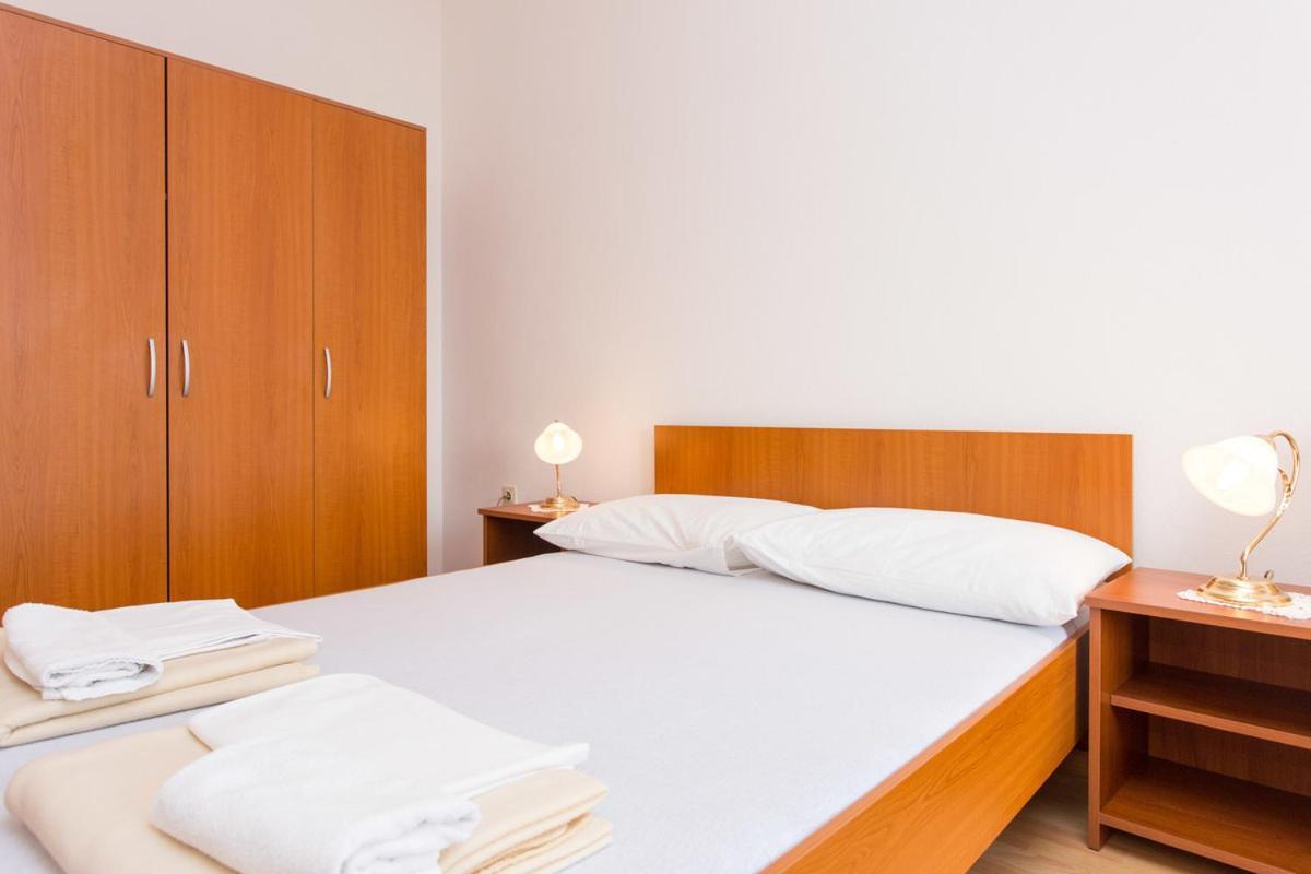Apartments Adriatic 3 Селце Стая снимка
