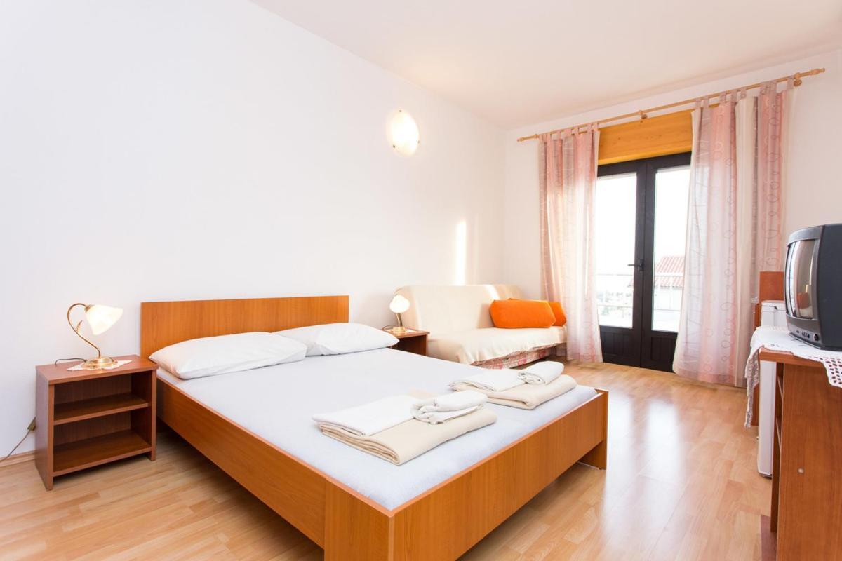Apartments Adriatic 3 Селце Стая снимка